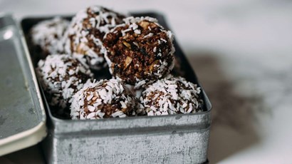 Coconut energy balls