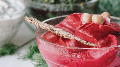 Feta and beetroot hummus